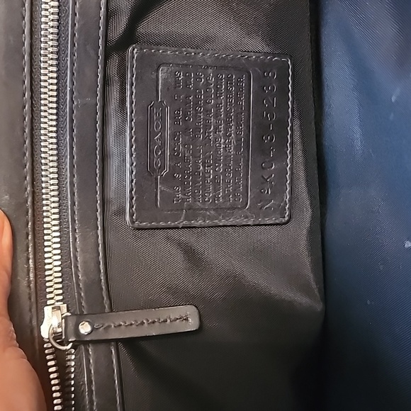 Coach Logan Briefcase 5238 Leather - Picture 9 of 16